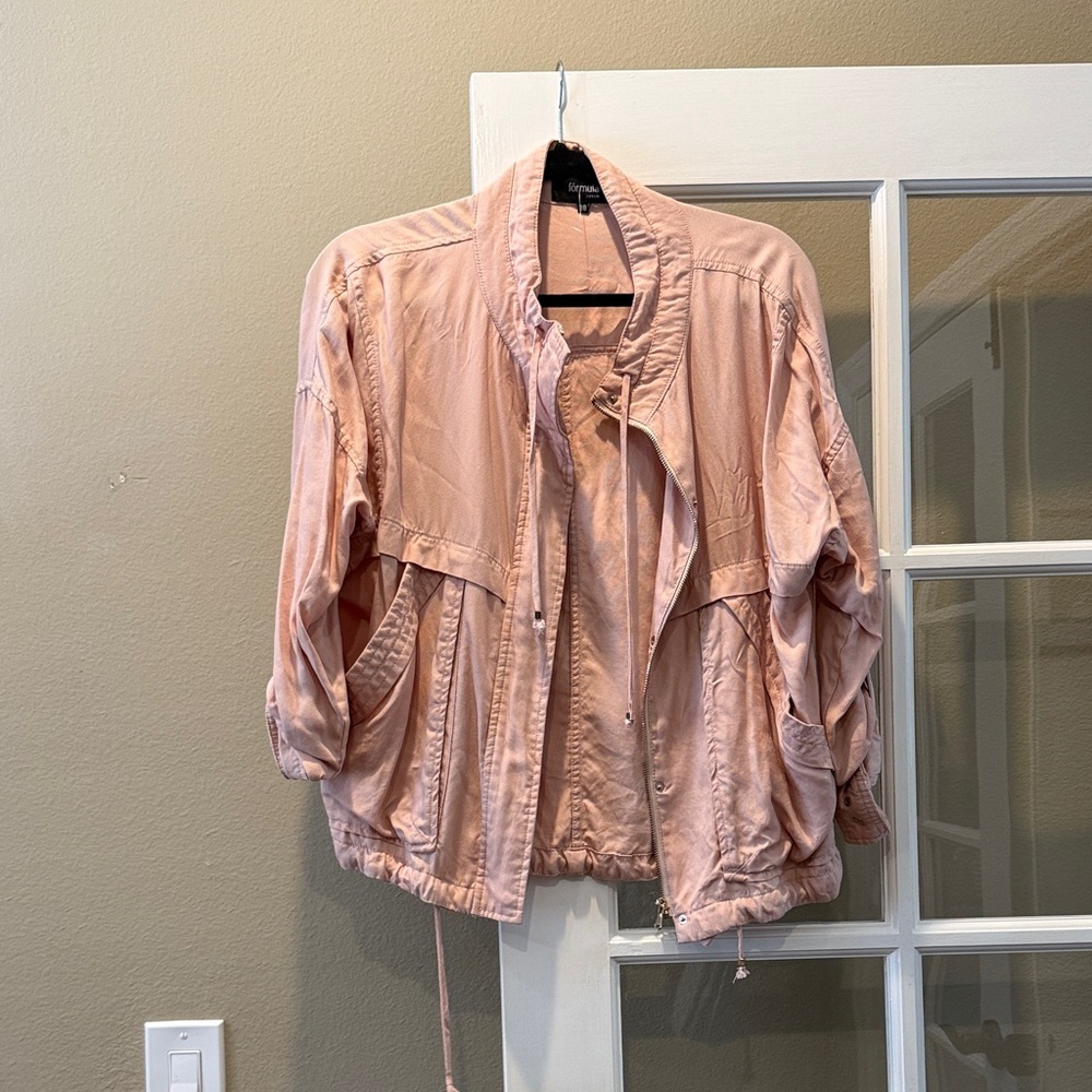 Chic Women's Blush Bomber Jacket